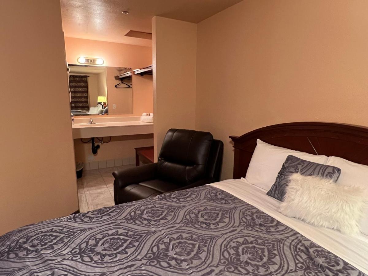 Frazier View Motel Frazier Park Bagian luar foto