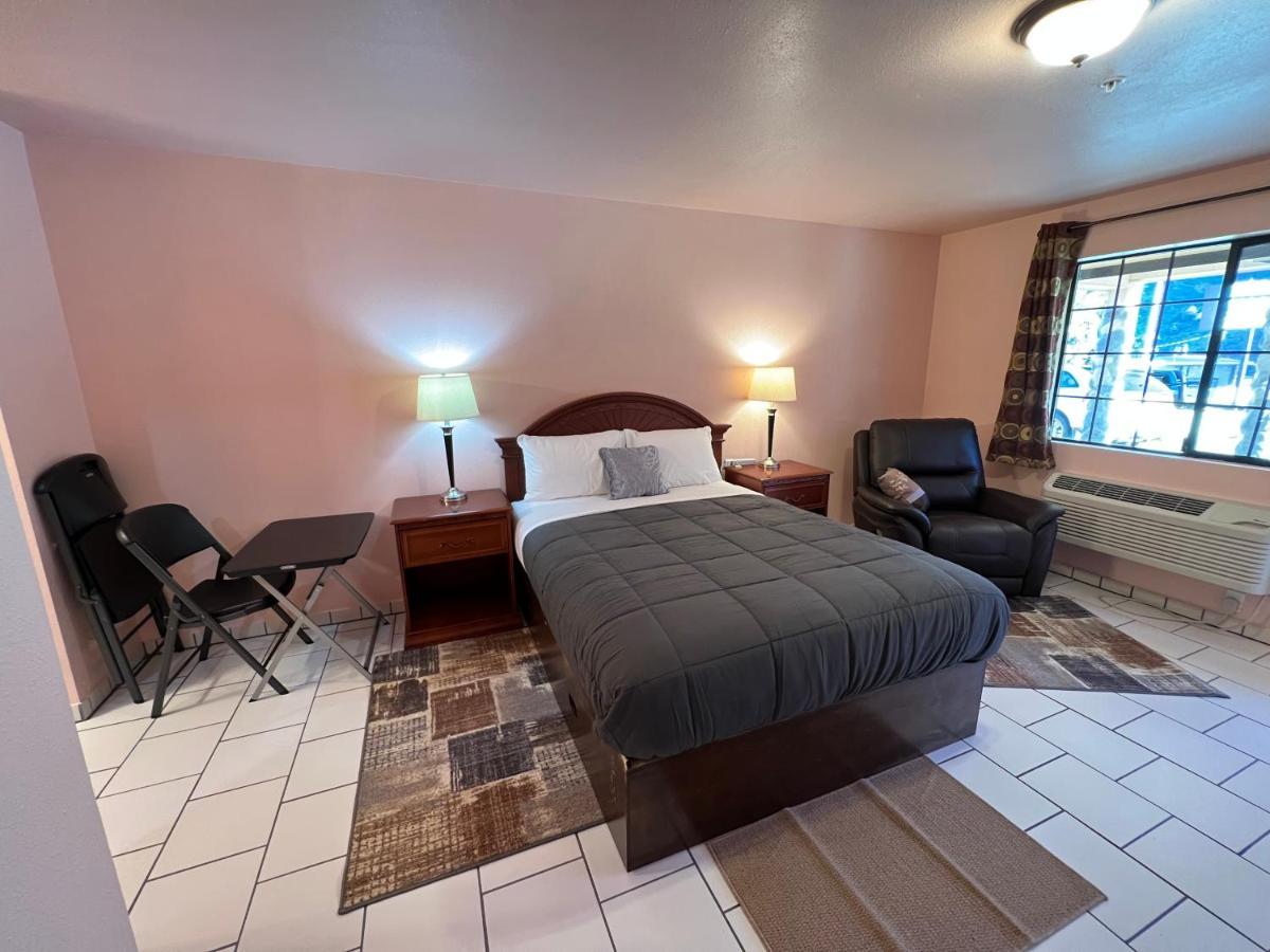 Frazier View Motel Frazier Park Bagian luar foto